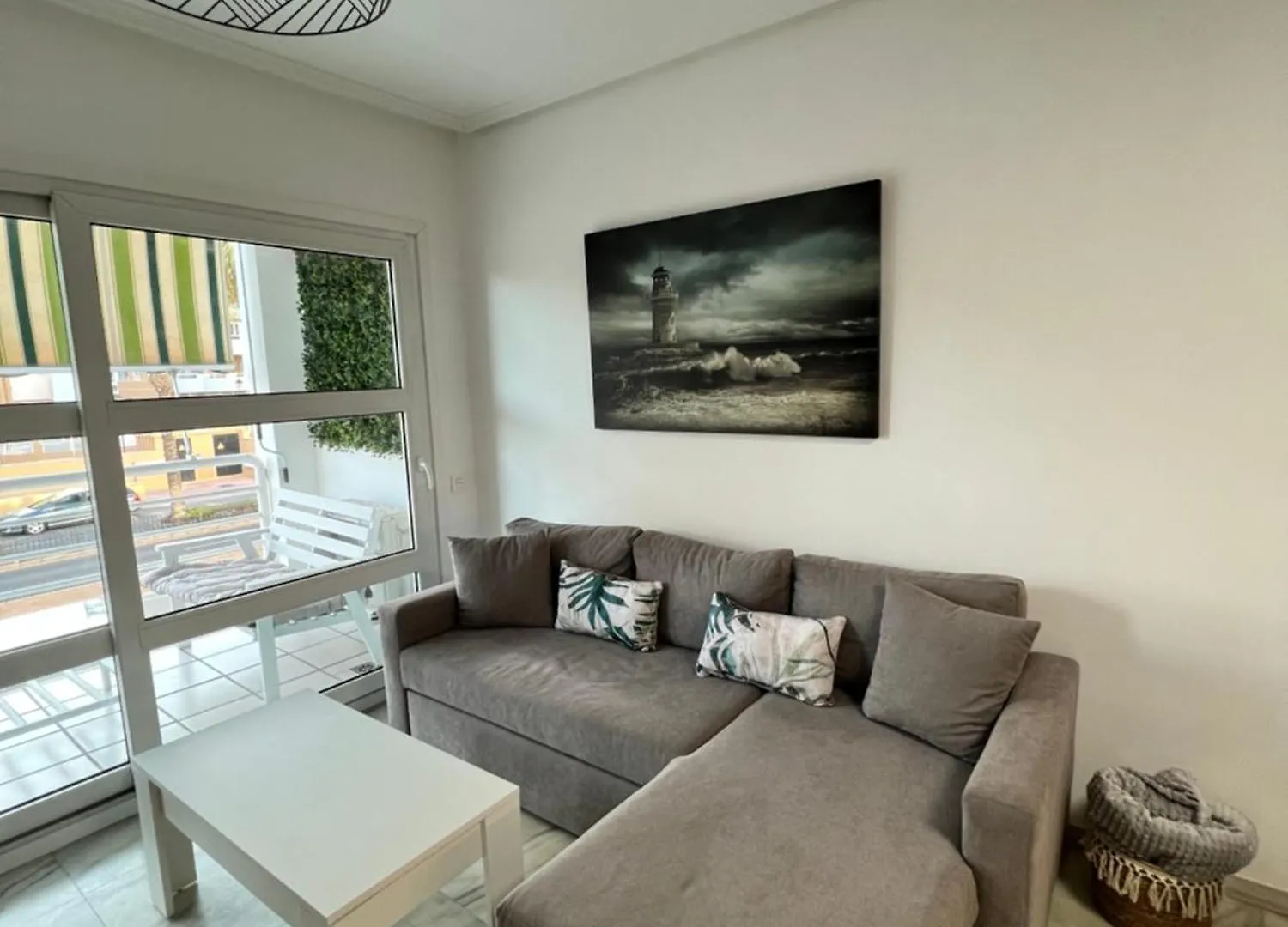 Apartamento En Primera Linea De Playa Roquetas de Mar Apartment