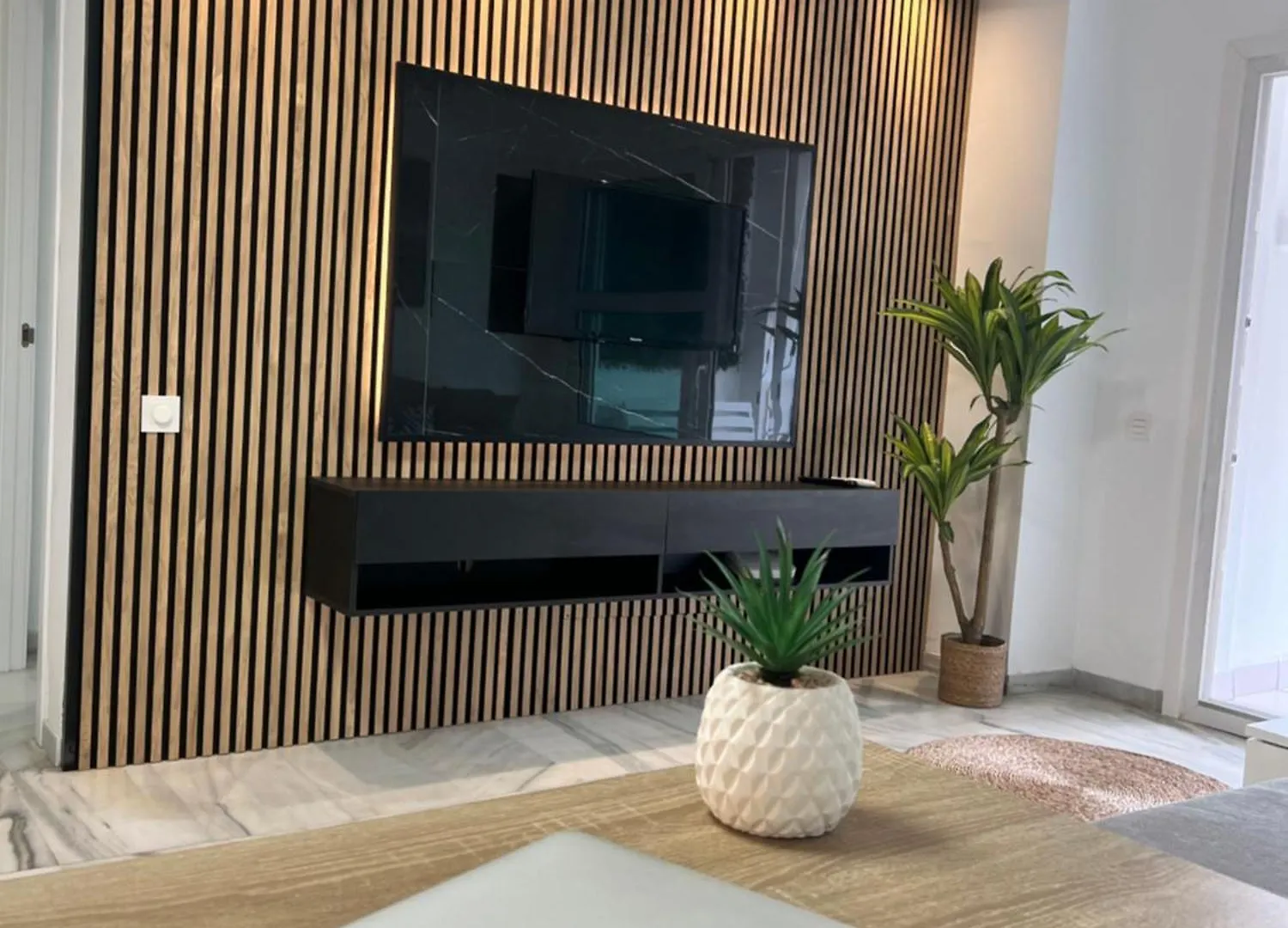 Apartamento En Primera Linea De Playa Roquetas de Mar Spain